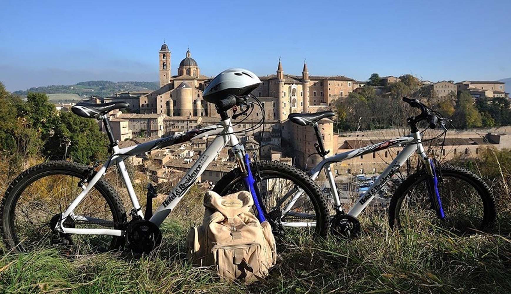 booking-urbino-percorso-duca-urbania